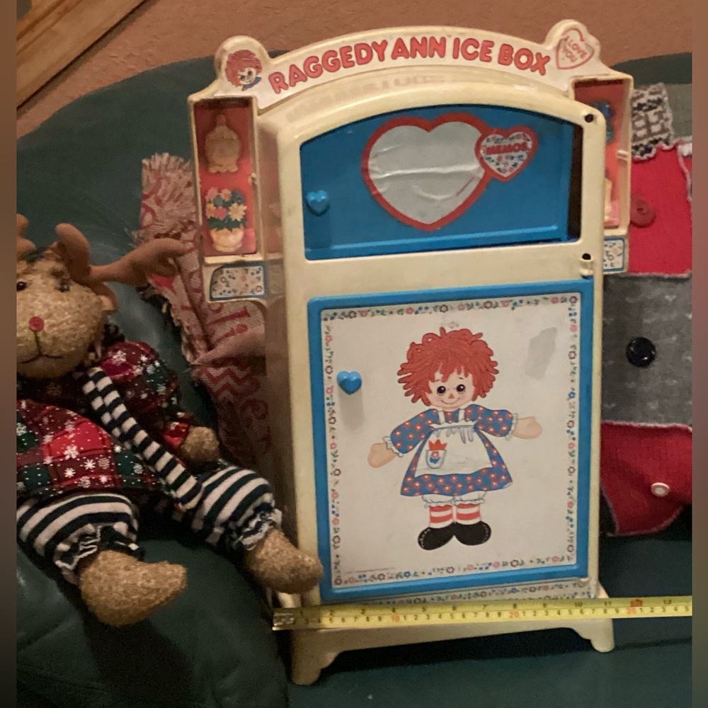 Vintage Toy Refrigerator Raggedy Ann Romper Room HASBRO ICE BOX 1978